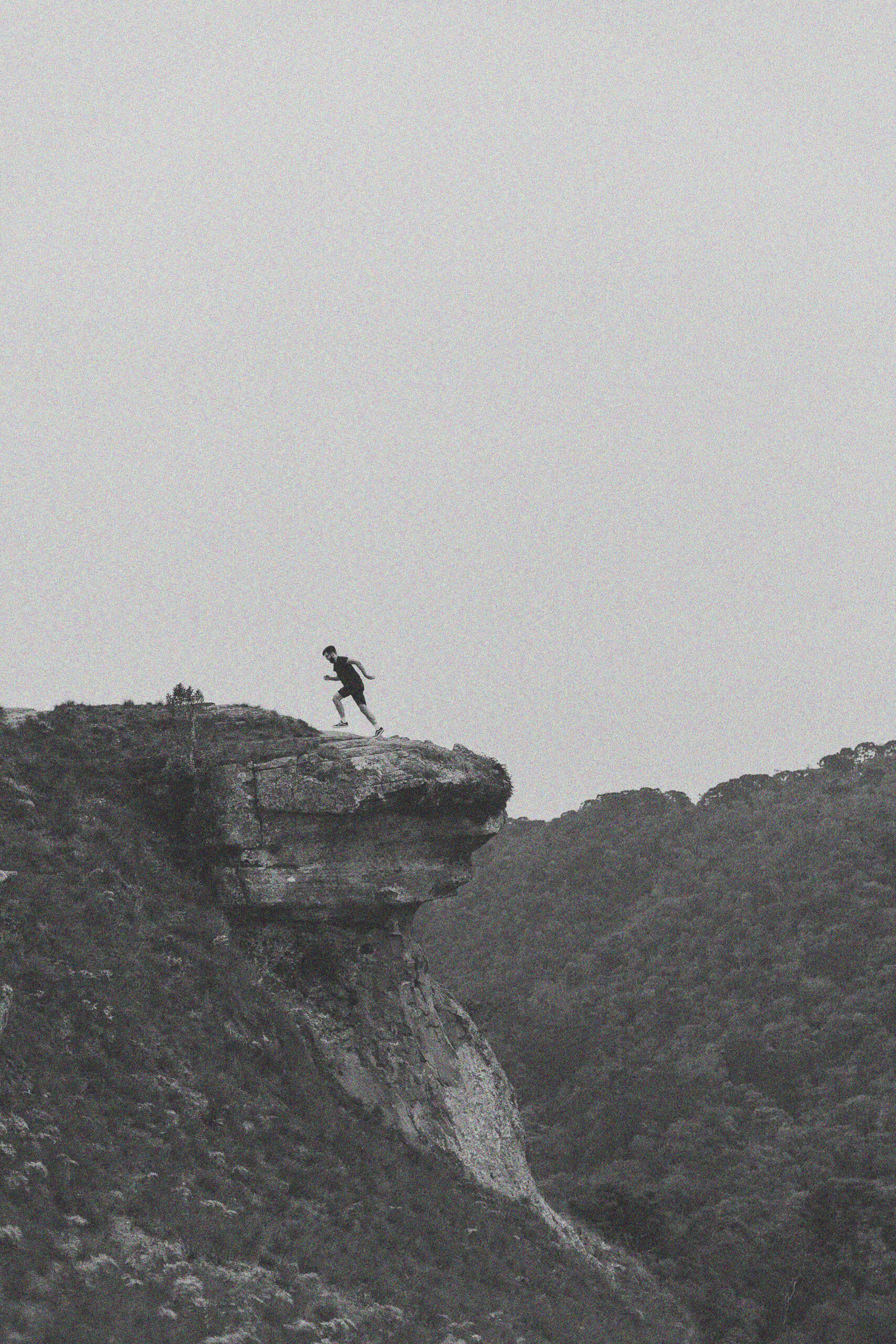 RUNNN running imagery